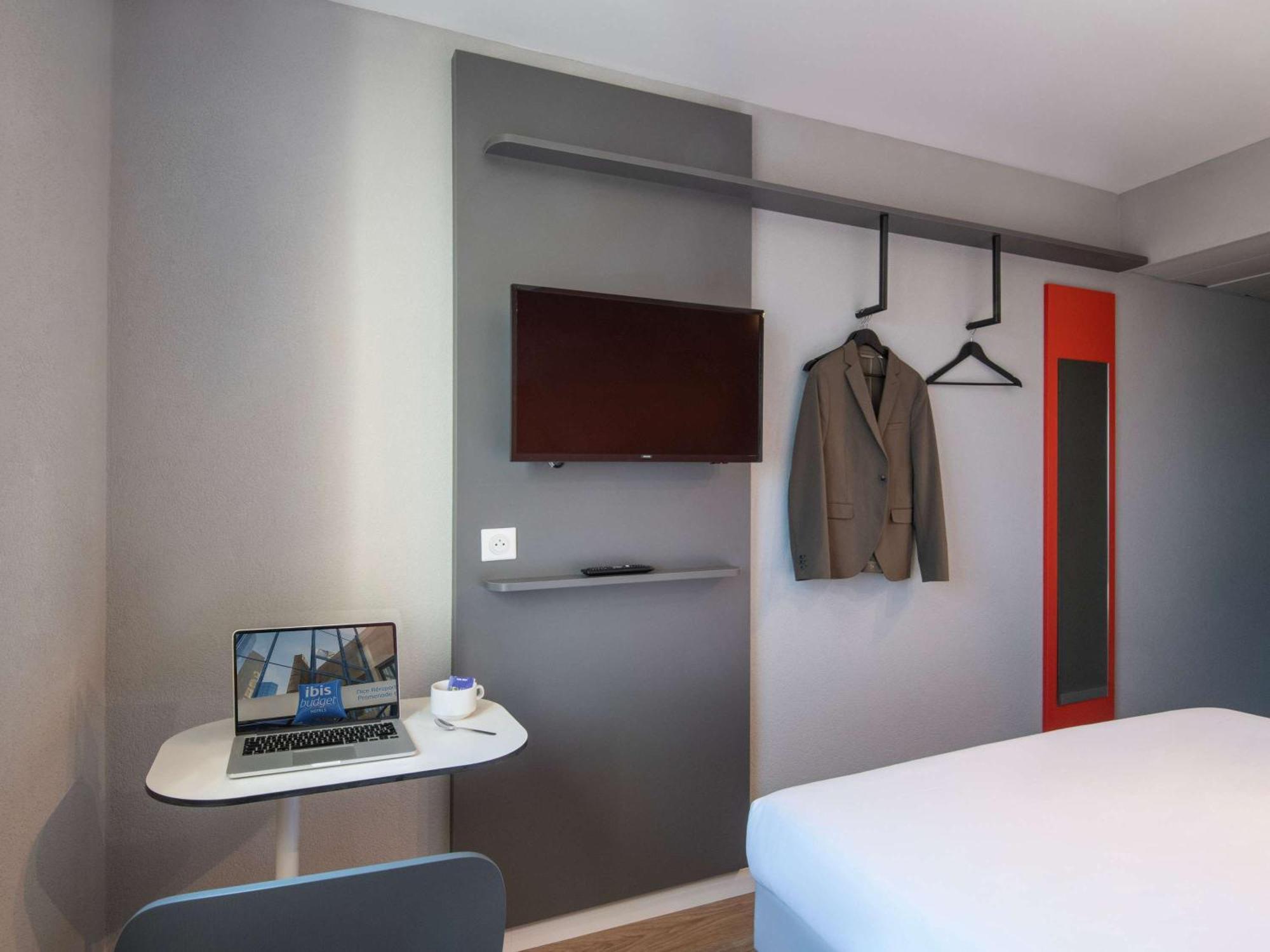 Hotell Ibis Budget Aeroport 2*